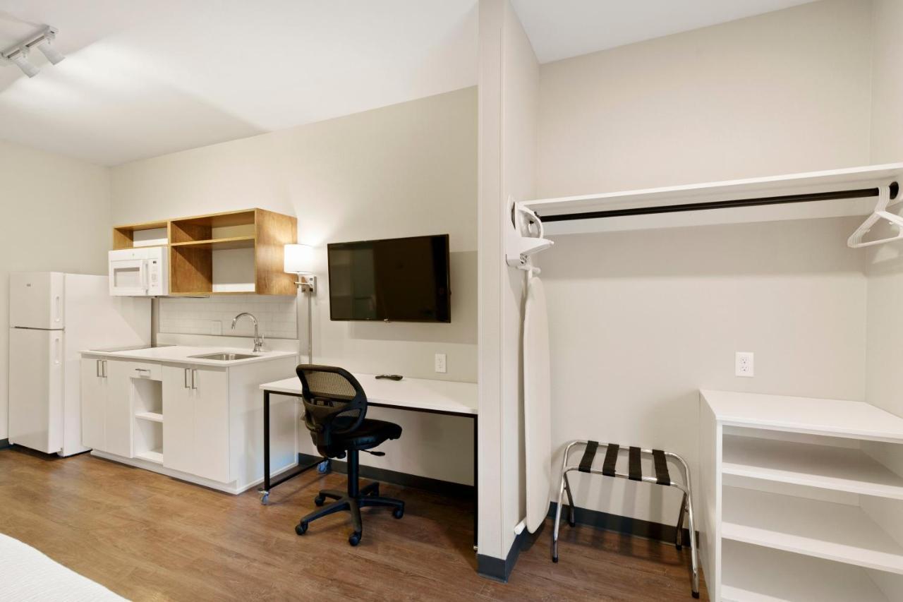 Extended Stay America Premier Suites - Tampa - Fairgrounds - Casino Екстериор снимка