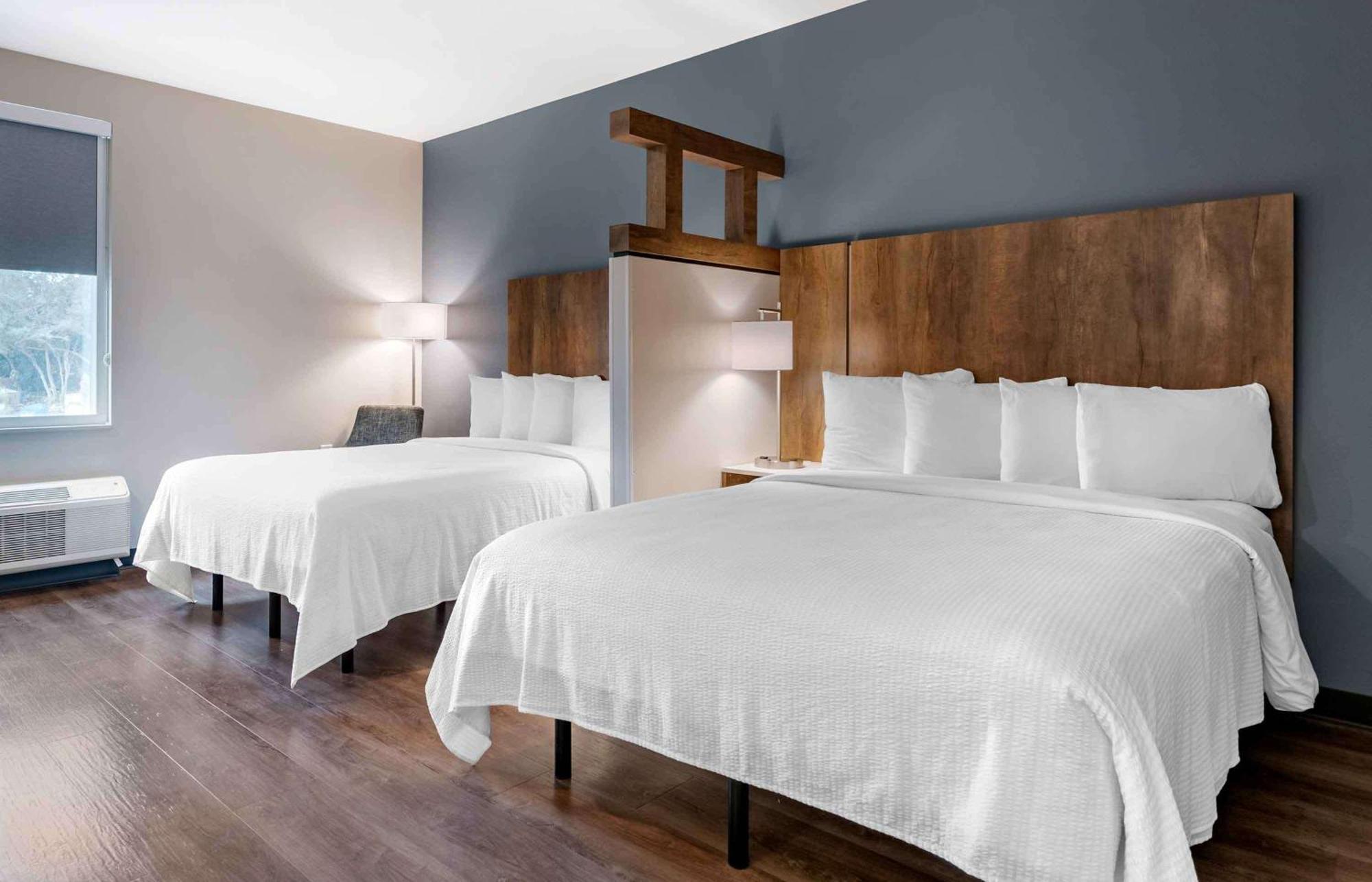 Extended Stay America Premier Suites - Tampa - Fairgrounds - Casino Екстериор снимка